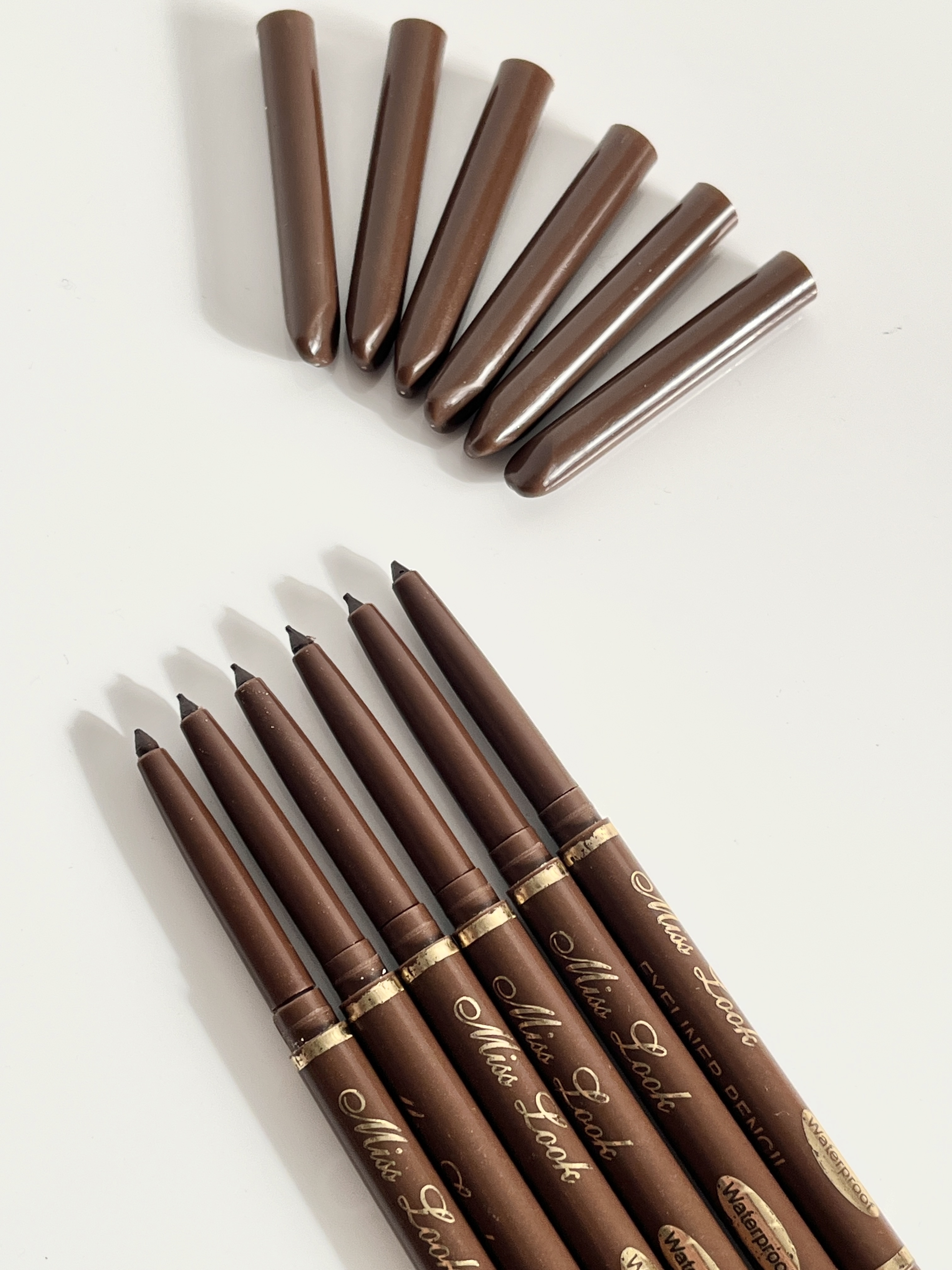 مداد قهوه ای Miss look